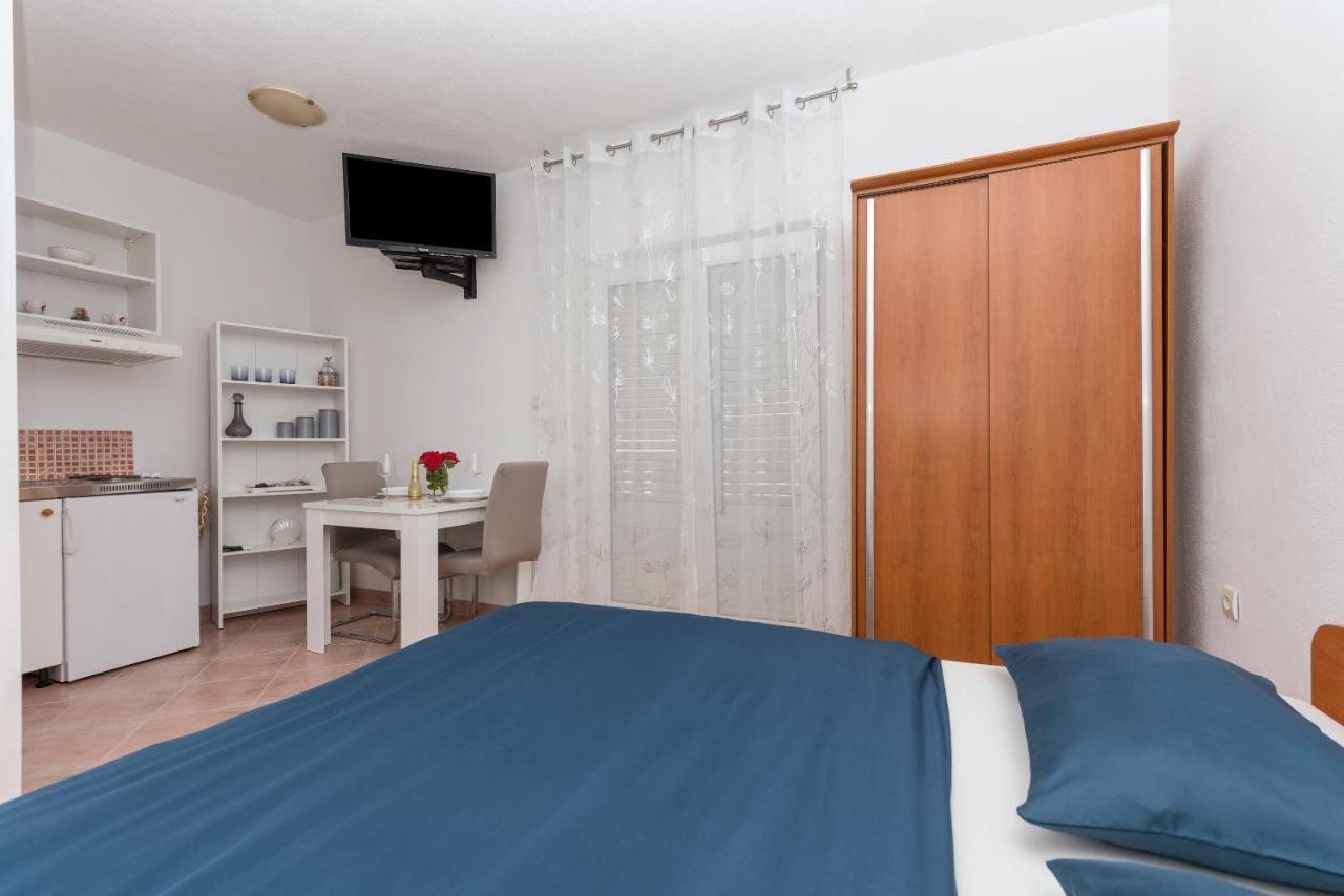 Skiljini Dvori - Studio-Apartman 1 Makarska Exterior photo