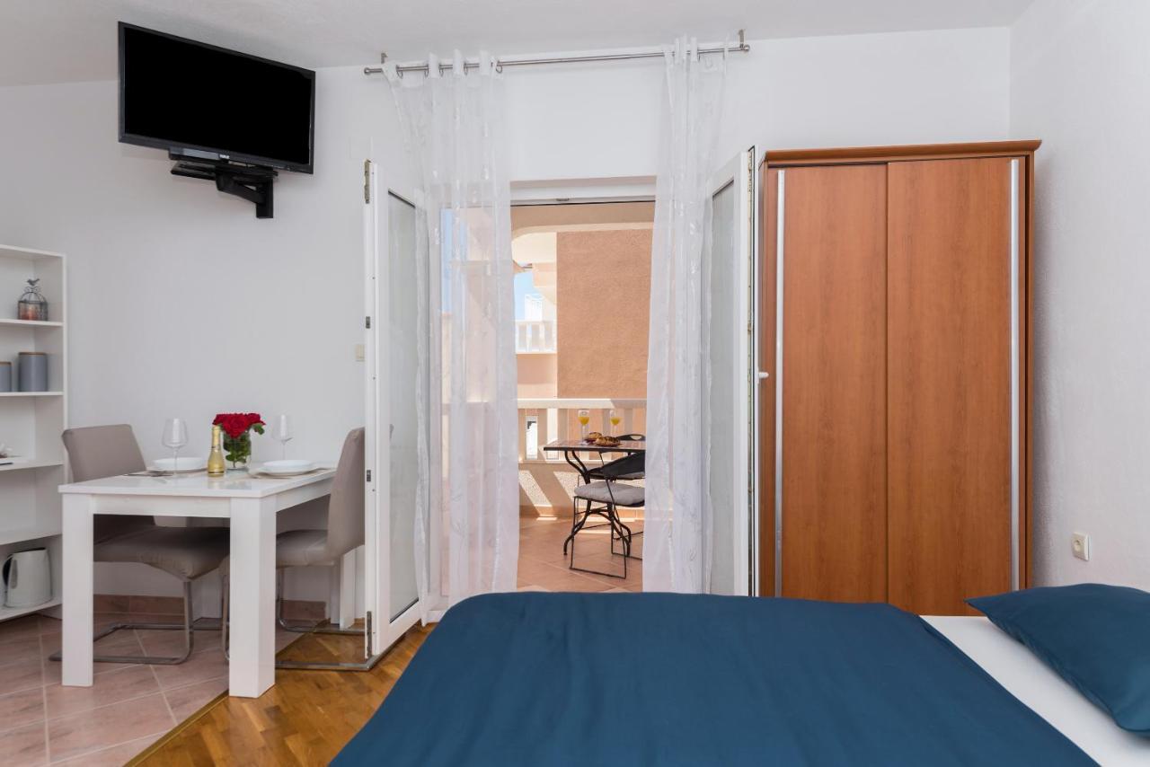 Skiljini Dvori - Studio-Apartman 1 Makarska Exterior photo