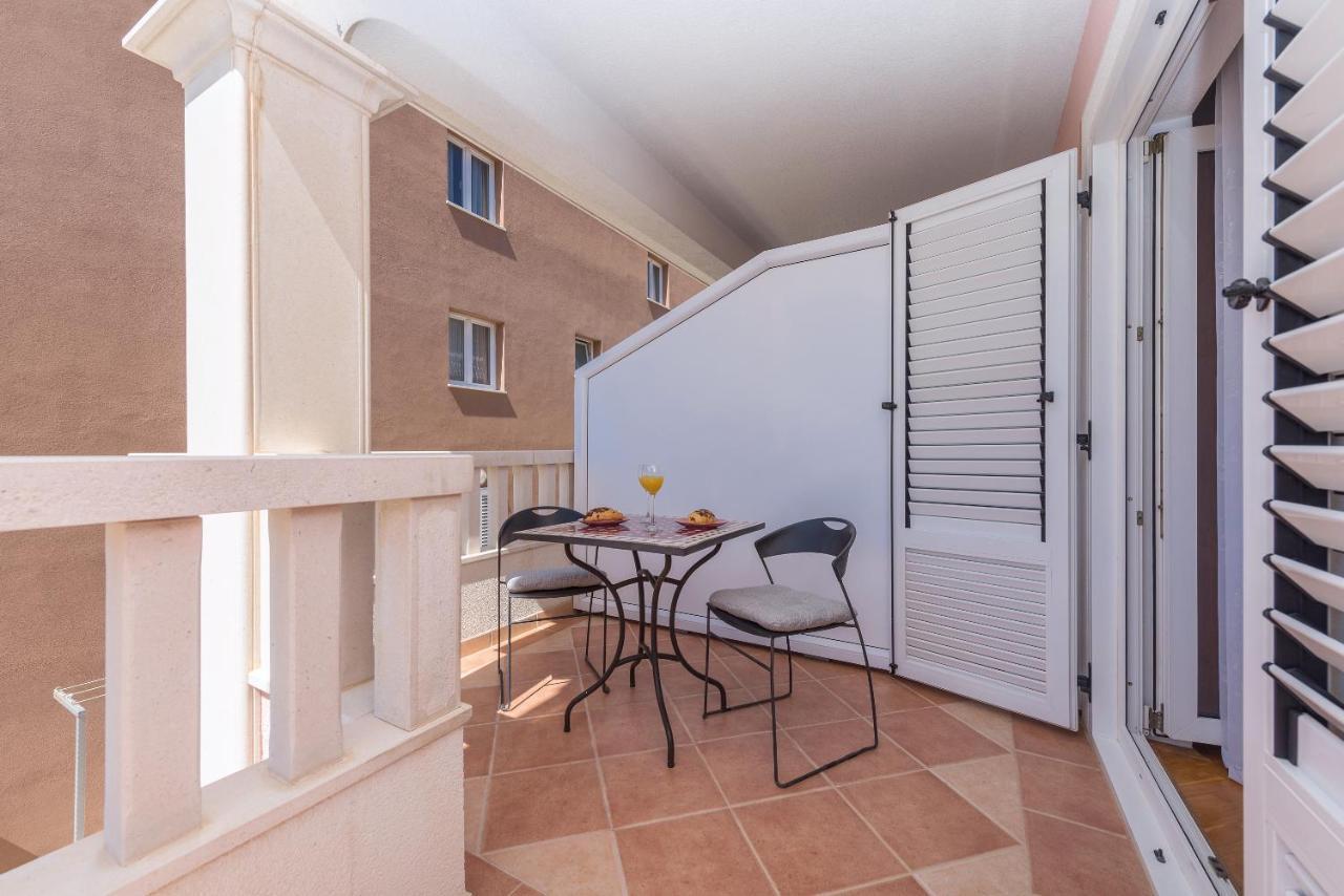 Skiljini Dvori - Studio-Apartman 1 Makarska Exterior photo