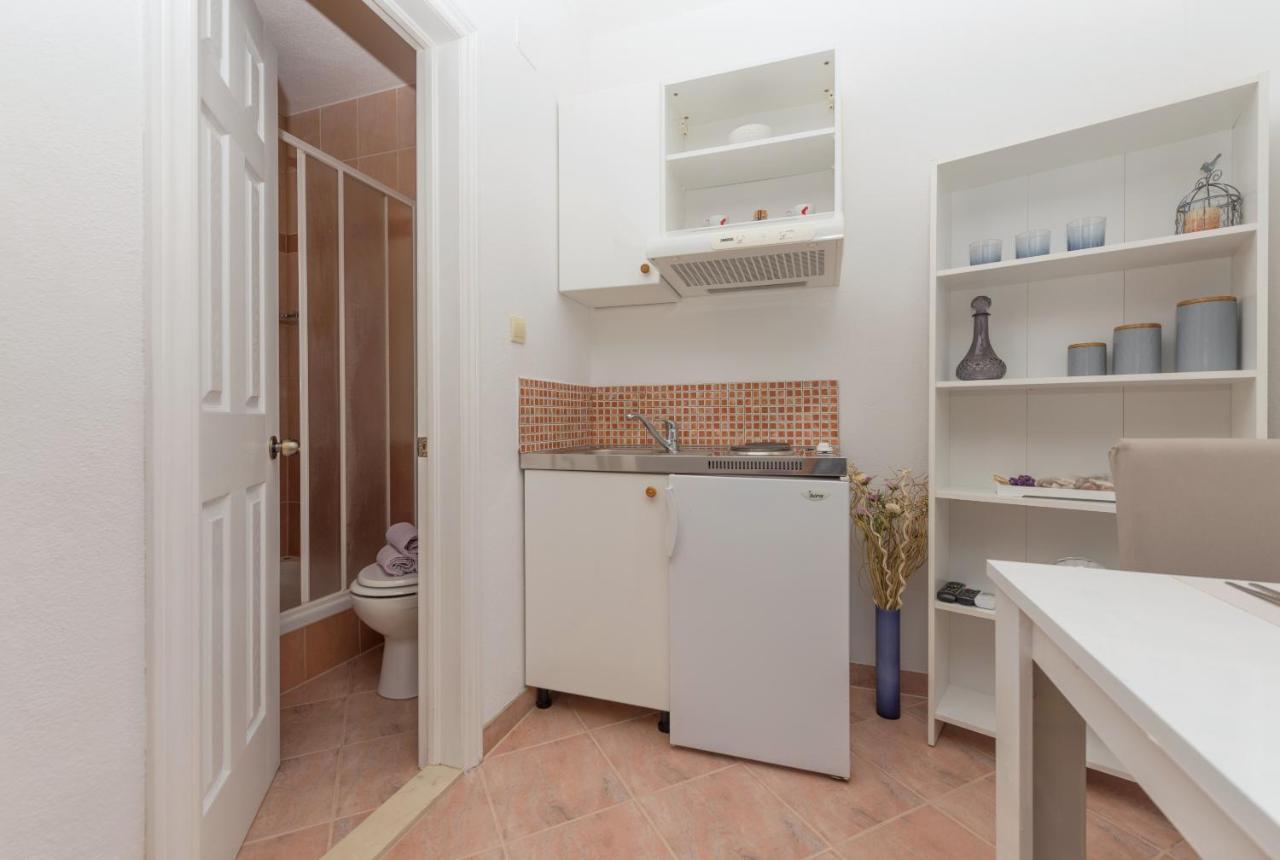 Skiljini Dvori - Studio-Apartman 1 Makarska Exterior photo